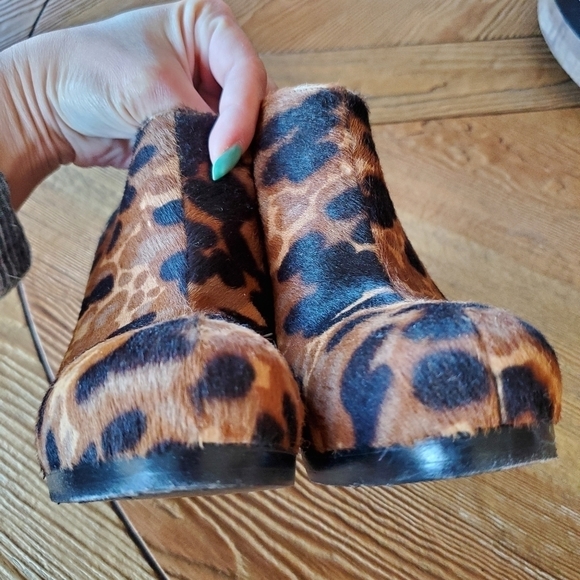 𝅺BALENCIAGA stiletto booties - Picture 11 of 12